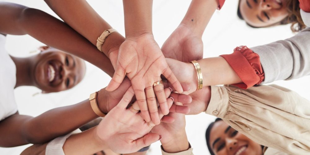 Grupo de apoio feminino: como encontros ajudam no enfrentamento da violência emocional - Mens Sana Psicologia