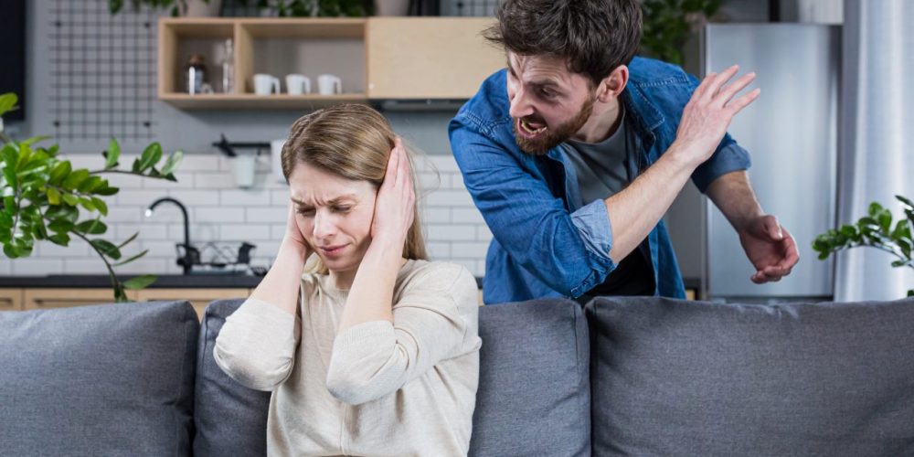 Violência contra a mulher: por que é difícil perceber no início? - Mens Sana Psicologia
